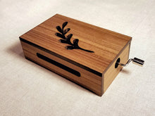 Load image into Gallery viewer, 30-Note Music Box with Leaf Design